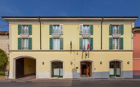 Hotel Gambara